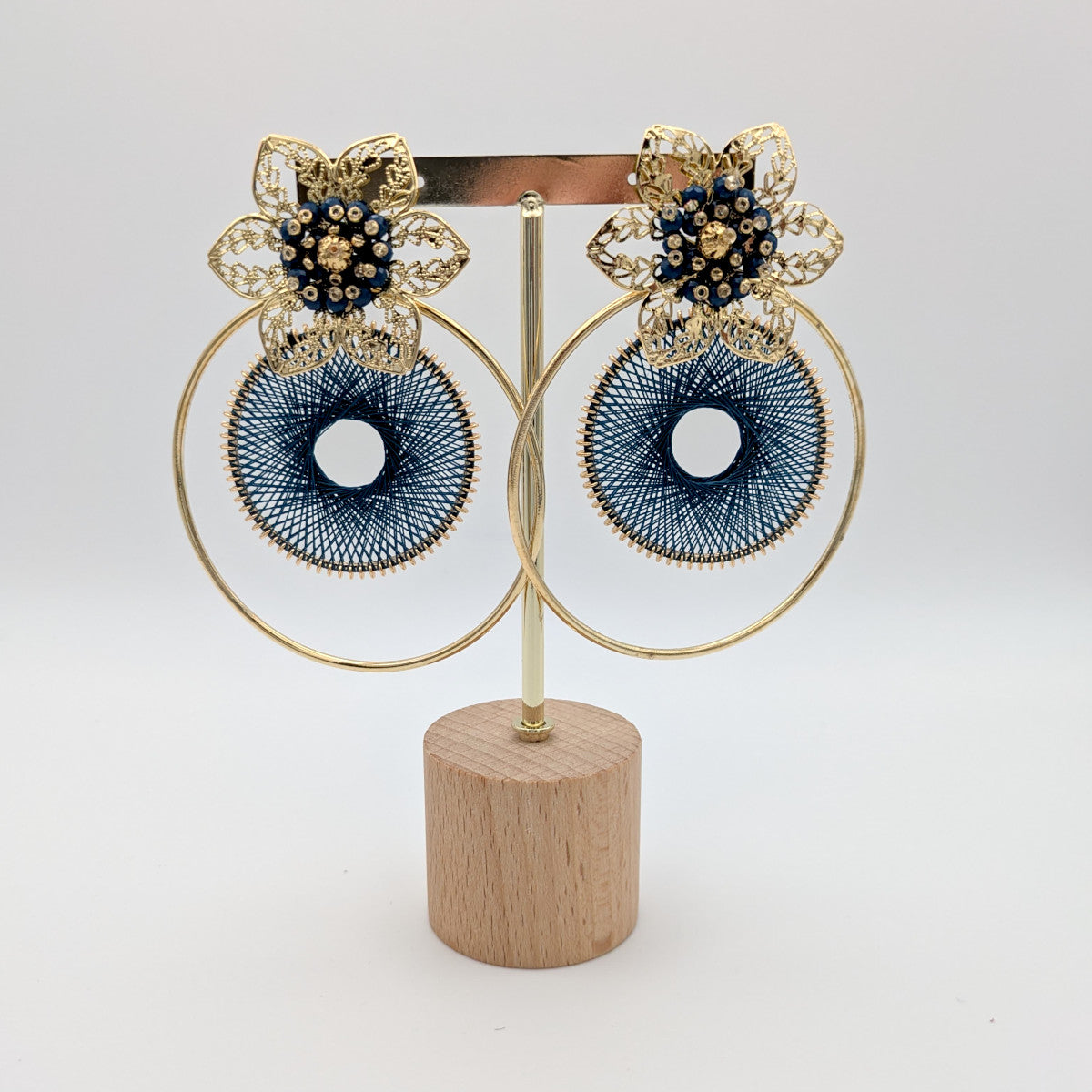 Pendiente Flamenca de Mujer con Flor y Aro Doble en Azul Petróleo - SolFlamenca