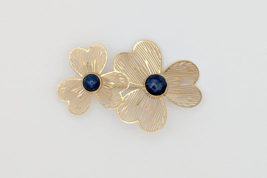 Broche Flamenco Dorado en Forma de Flor Doble con Piedra Azul Marino, Accesorio Ideal para Mantón en Ferias y Romerías - SolFlamenca