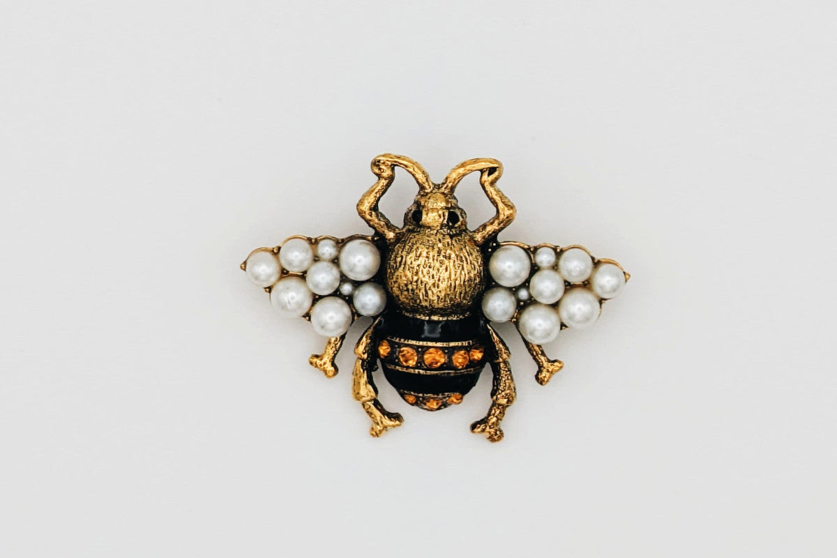 Broche para Mantón de Flamenca con Diseño de Abeja Dorada y Perlas, Accesorio para Moda Flamenca en Ferias y Romerías - SolFlamenca