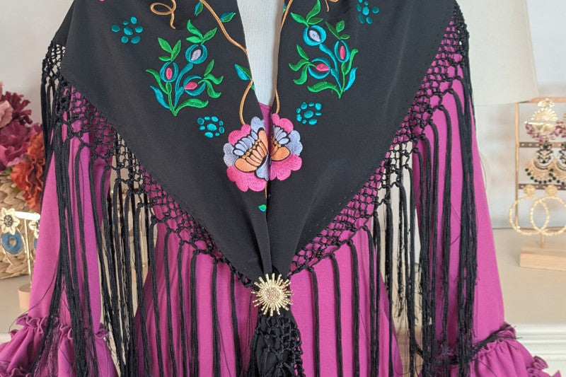 Broche para Mantón de Flamenca con Diseño de Sol Dorado, Accesorio para Moda Flamenca en Ferias y Romerías - SolFlamenca