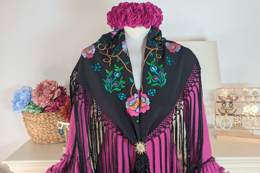 Mantoncillo de Flamenca Bordado en Negro con Pájaros y Flecos Largos, Accesorio para Moda Flamenca en Ferias y Romerías - SolFlamenca