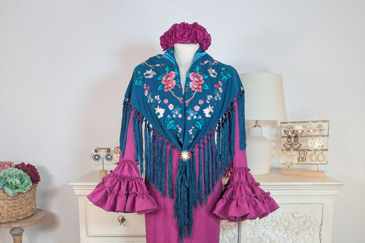 Mantoncillo de Flamenca Bordado con Pájaros en Azul Petróleo - SolFlamenca